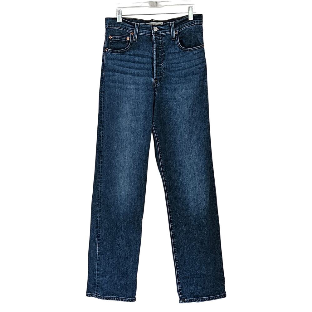 Levi's Ribcage Straight Button Fly Jeans Sz 31X32 EUC